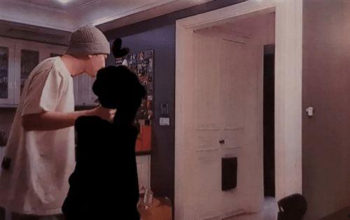 最新朴灿烈私生饭爆料,隐私边界被严重侵犯